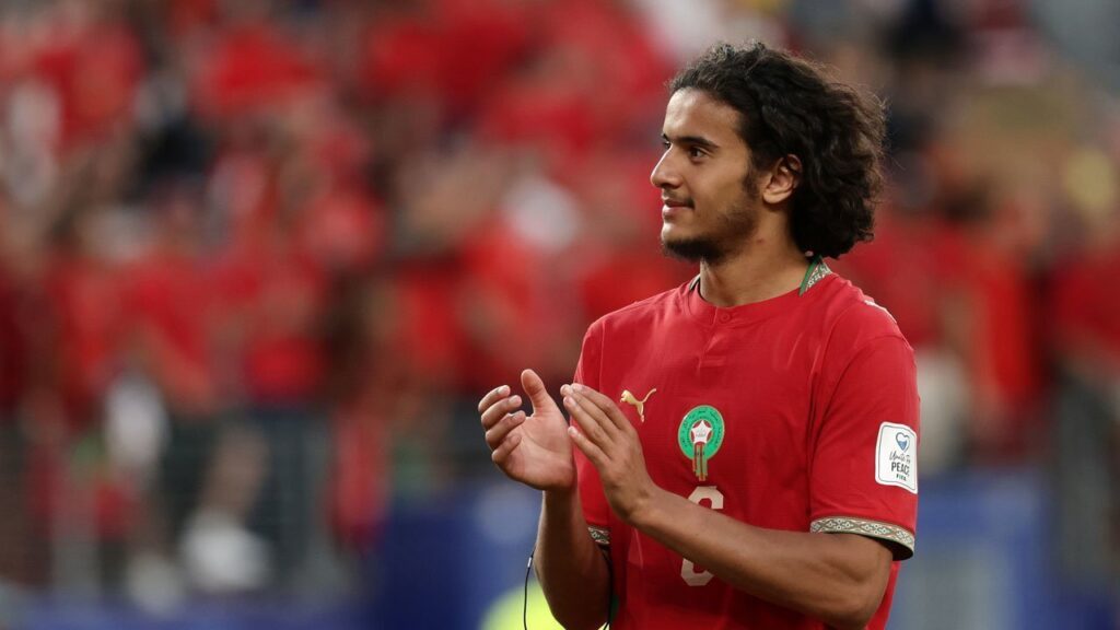 Ayyoub Bouaddi usai terjun di laga Brasil vs Maroko di Piala Dunia 2026,